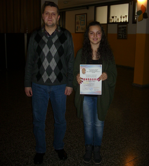 Pobjednici: Ivona Miljić i nastavnik - mentor Dejan Pozderović Pobjednici: Ivona Miljić i nastavnik - mentor Dejan Pozderović